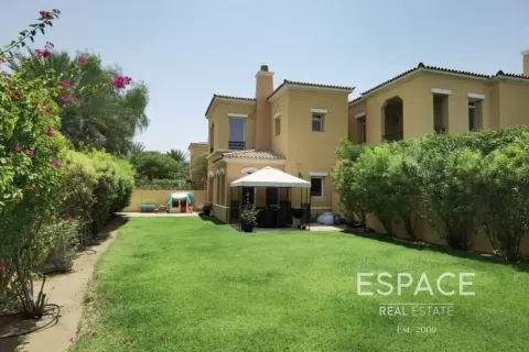 Villa in Arabian Ranches, Dubai 3 bedrooms, 206 sq.m. № 122716 - photo 6