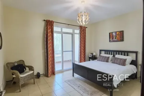 Villa in Arabian Ranches, Dubai 3 bedrooms, 206 sq.m. № 122716 - photo 7