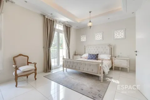 Villa à Springs 4, The Springs, Dubai, 3 chambres, 343 m², № 122714 - photo 8