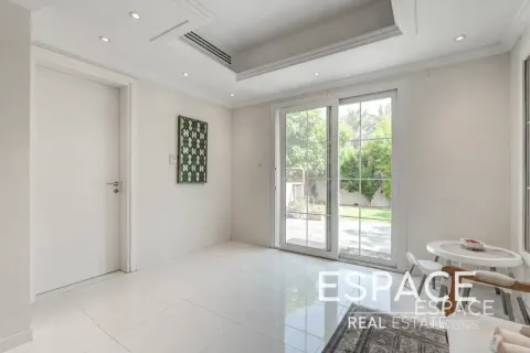 Villa à Springs 4, The Springs, Dubai, 3 chambres, 343 m², № 122714 - photo 16