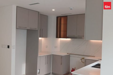 Villa in Dubai 4 bedrooms, 294 sq.m. № 123395 - photo 11