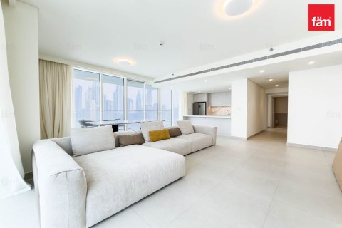 Apartment in Dubai Harbour, Dubai 4 bedrooms, 225.8 sq.m. № 123399 - photo 3