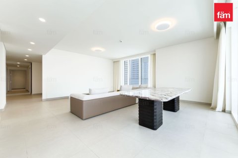Apartment in Dubai Harbour, Dubai 4 bedrooms, 225.8 sq.m. № 123399 - photo 9