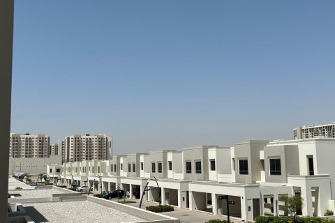 Townhouse in Dubai 3 bedrooms, 191 sq.m. № 120356 - photo 6