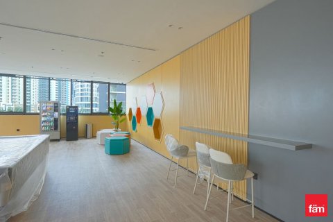 Снять в аренду квартиру в Бизнес-Бэе, Дубай: 1 спальня, 90.1м², № 115218 - фото 17