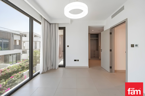 Villa à Tilal Al Ghaf, Dubai, 4 chambres, 244.7 m², № 115219 - photo 3