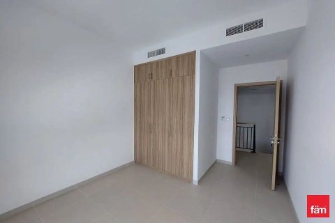 Villa à Dubai, 3 chambres, 161.3 m², № 125038 - photo 2