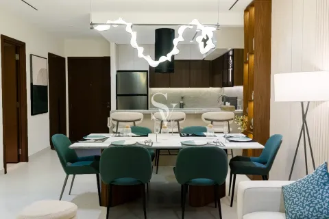 Apartment in Dubai Land, Dubai 2 bedrooms, 142 sq.m. № 67980 - photo 5