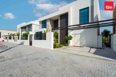 Villa en Al Furjan, Dubai, 6 dormitorios, 604.8 m², № 11777 - foto 30