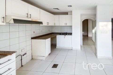 Villa in The Springs, Dubai 2 bedrooms, 153.01 sq.m. № 119532 - photo 3