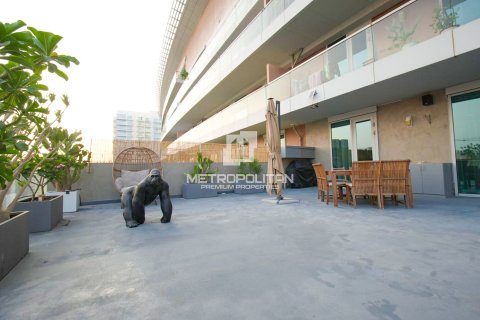 Apartment in Business Bay, Dubai 2 bedrooms, 282 sq.m. № 73941 - photo 16