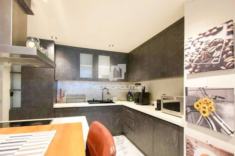 Apartment in Business Bay, Dubai 2 bedrooms, 282 sq.m. № 73941 - photo 4