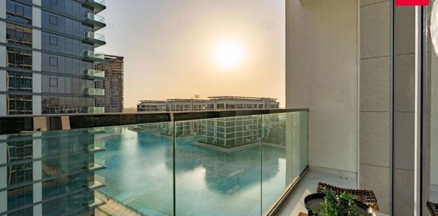 Квартира в Дубае, 1 спальня, 70.6м², № 13853