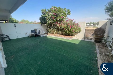 Villa in Hayat Townhouses, Town Square, Dubai 3 bedrooms, 203 sq.m. № 76248 - photo 2