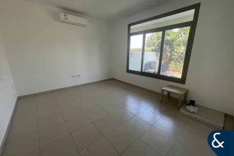 Villa in Hayat Townhouses, Town Square, Dubai 3 bedrooms, 203 sq.m. № 76248 - photo 4