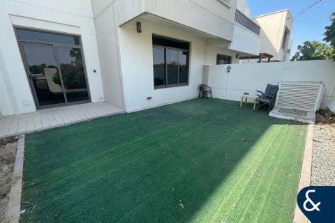 Villa in Hayat Townhouses, Town Square, Dubai 3 bedrooms, 203 sq.m. № 76248 - photo 1