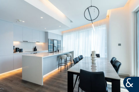 Apartment in Marina Promenade, Dubai Marina, Dubai 2 bedrooms, 139 sq.m. № 76251 - photo 6