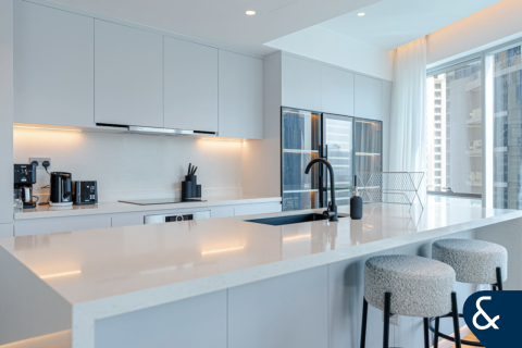 Apartment in Marina Promenade, Dubai Marina, Dubai 2 bedrooms, 139 sq.m. № 76251 - photo 9