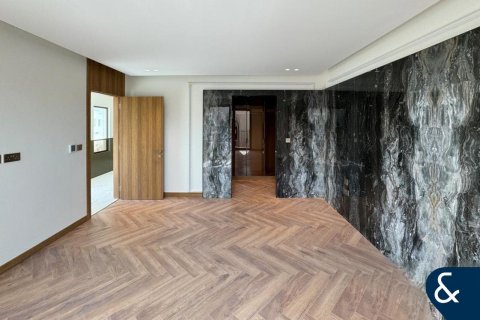 Villa in Jumeirah Golf Estates, Dubai 3 bedrooms, 195 sq.m. № 76247 - photo 15