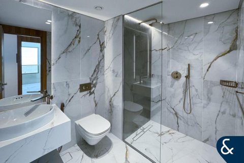 Villa in Jumeirah Golf Estates, Dubai 3 bedrooms, 195 sq.m. № 76247 - photo 17