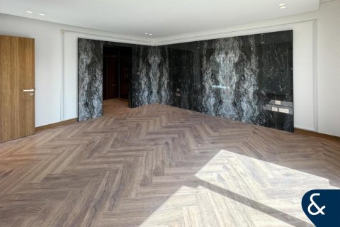 Villa in Jumeirah Golf Estates, Dubai 3 bedrooms, 195 sq.m. № 76247 - photo 7