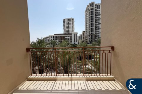 Apartment in Zahra Breeze Apartments 3A, Town Square, Dubai 2 bedrooms, 146 sq.m. № 76249 - photo 9