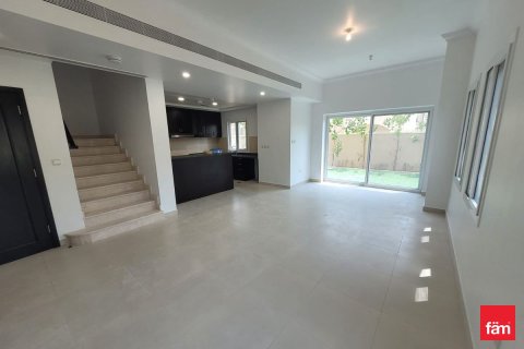 Adosado en Dubai, 3 dormitorios, 180 m², № 76140 - foto 11