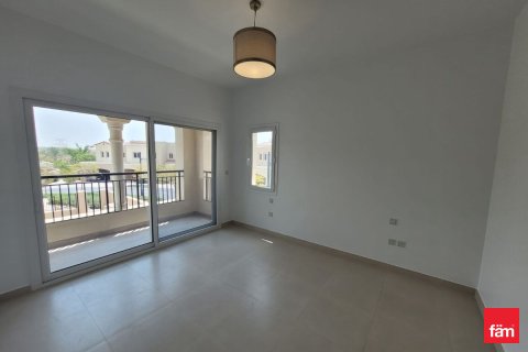 Adosado en Dubai, 3 dormitorios, 180 m², № 76140 - foto 9
