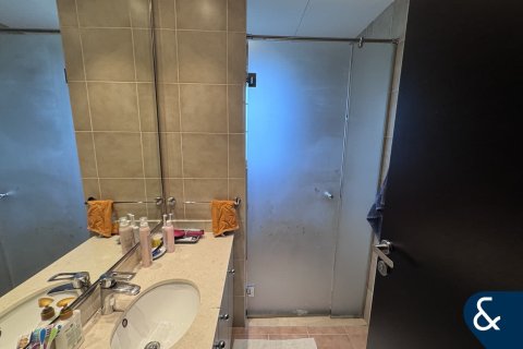 Villa in District 8A, Jumeirah Village Triangle, Dubai 3 bedrooms, 250 sq.m. № 76094 - photo 22