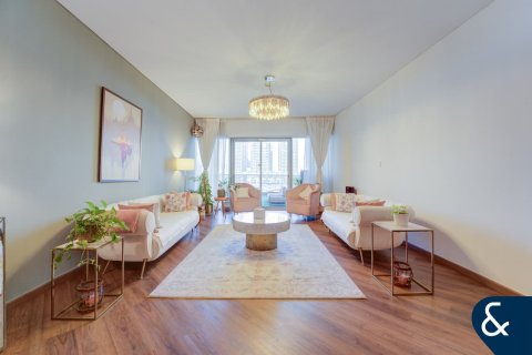 Apartment in Marina Tower, Dubai Marina, Dubai 3 bedrooms, 252 sq.m. № 76093 - photo 4