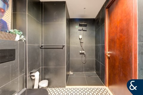 Apartment in Marina Tower, Dubai Marina, Dubai 3 bedrooms, 252 sq.m. № 76093 - photo 17