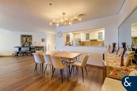 Apartment in Marina Tower, Dubai Marina, Dubai 3 bedrooms, 252 sq.m. № 76093 - photo 8