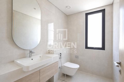 Villa in Jebel Ali, Dubai 5 bedrooms, 715.73 sq.m. № 127840 - photo 29