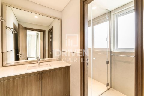 Villa in Jumeirah, Dubai 4 bedrooms, 384.99 sq.m. № 127838 - photo 28