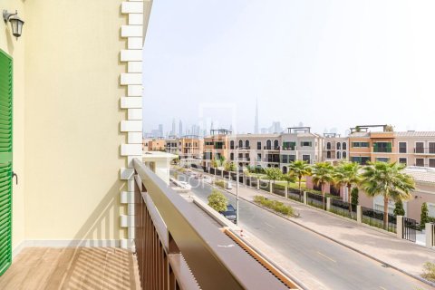 Villa in Jumeirah, Dubai 4 bedrooms, 384.99 sq.m. № 127838 - photo 4