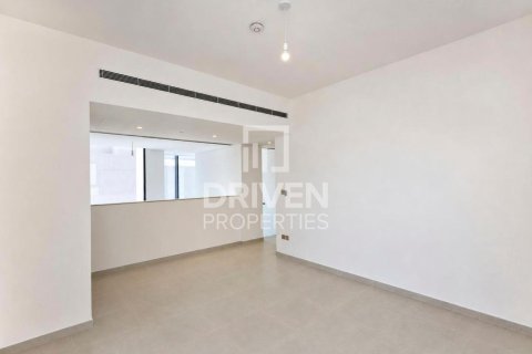 Villa in Jebel Ali, Dubai 4 bedrooms, 640.01 sq.m. № 127839 - photo 8