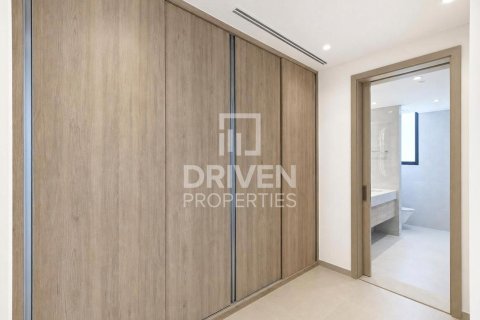 Villa in Jebel Ali, Dubai 4 bedrooms, 640.01 sq.m. № 127839 - photo 20