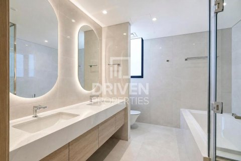 Villa in Jebel Ali, Dubai 4 bedrooms, 640.01 sq.m. № 127839 - photo 19