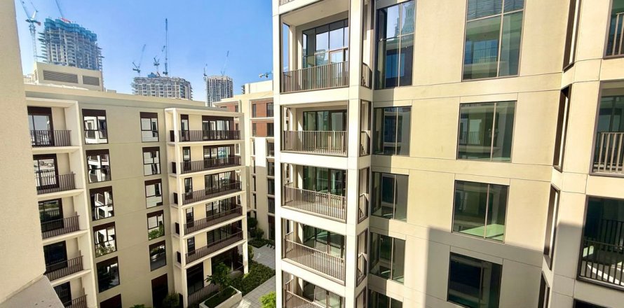 Квартира в Дубае, 1 спальня, 61.8м², № 109432