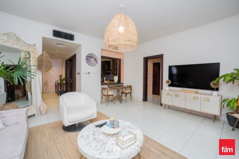 Apartment in Old Town, Dubai 1 bedroom, 90 sq.m. № 109427 - photo 15