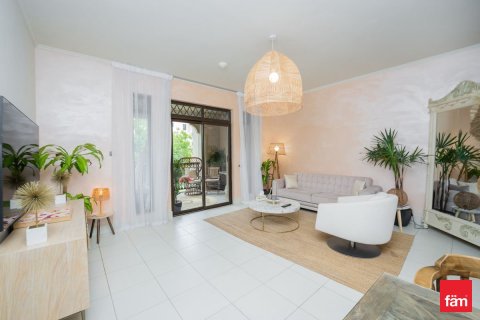 Apartment in Old Town, Dubai 1 bedroom, 90 sq.m. № 109427 - photo 11