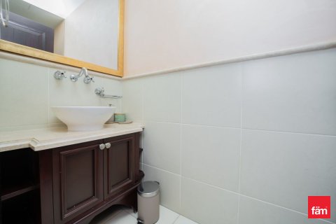 Apartment in Old Town, Dubai 1 bedroom, 90 sq.m. № 109427 - photo 7