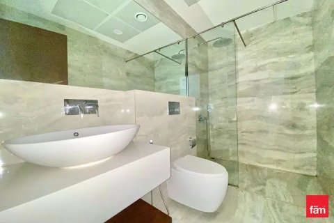 Appartement à Dubai, 2 chambres, 136.1 m², № 109431 - photo 3