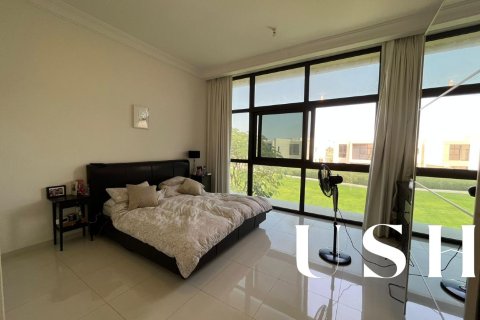 Villa in DAMAC Hills (Akoya by DAMAC), Dubai 4 bedrooms, 445 sq.m. № 42367 - photo 8