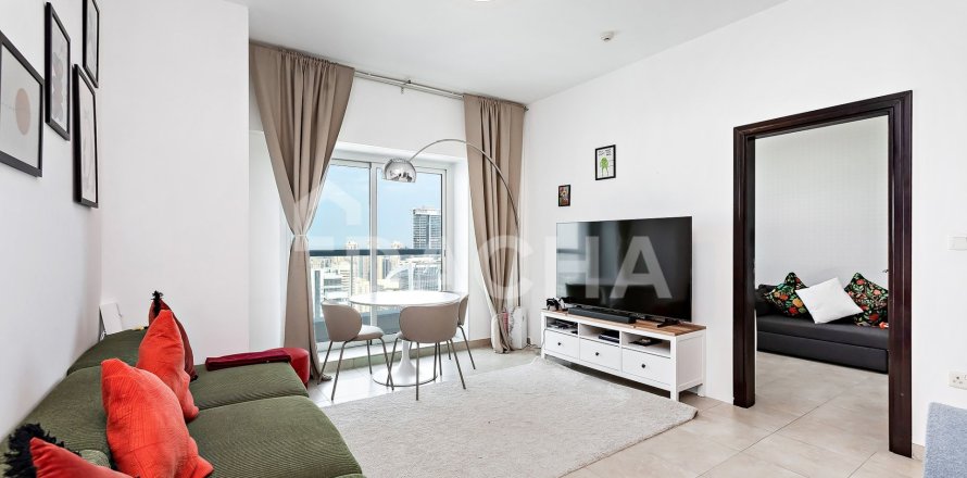 Apartment in Jumeirah Lake Towers, Dubai 1 bedroom, 85 sq.m. № 124454