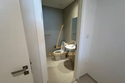Villa in Jebel Ali, Dubai 4 bedrooms, 252 sq.m. № 124458 - photo 19