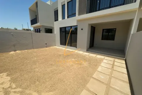 Villa in Jebel Ali, Dubai 4 bedrooms, 252 sq.m. № 124458 - photo 3