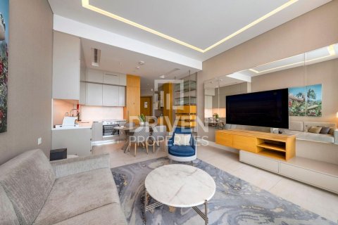 Apartamento en SLS Dubai Hotel & Residences, Business Bay, Dubai, 1 dormitorio, 111.67 m², № 126387
