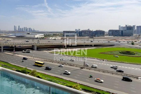 Apartment in Business Bay, Dubai 1 bedroom, 72 sq.m. № 20770 - photo 13
