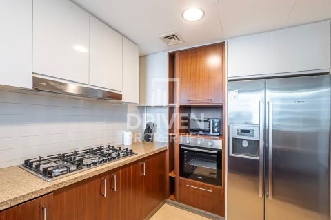 Снять в аренду квартиру в Burj Vista, Даунтаун Дубай (Даунтаун Бурдж Дубай), Дубай: 3 спальни, 165м², № 20781 - фото 14